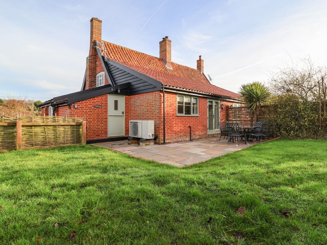 Pudding Cottage, Westleton