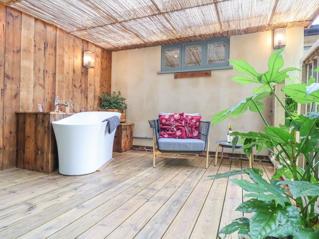 Yew Tree Farm Barn and Stable