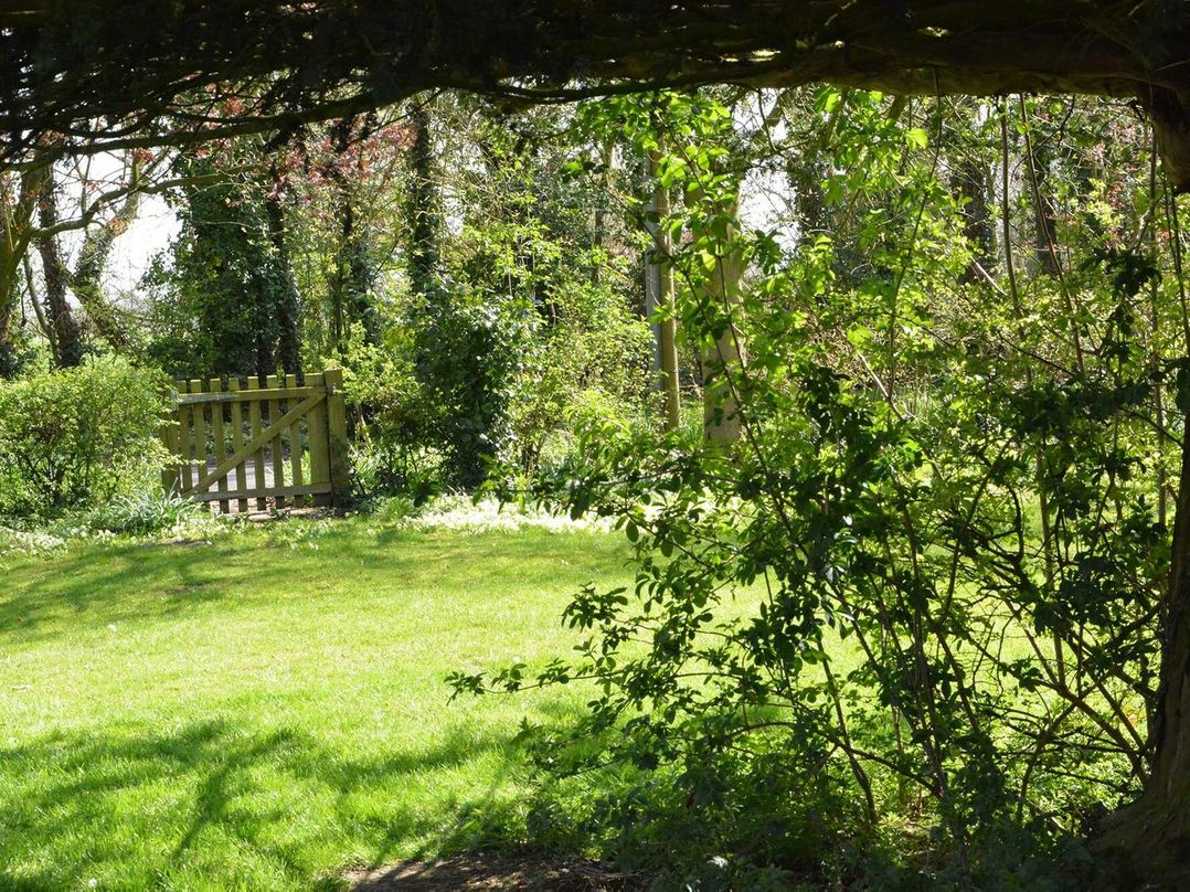 Yew Tree Farm Barn and Stable