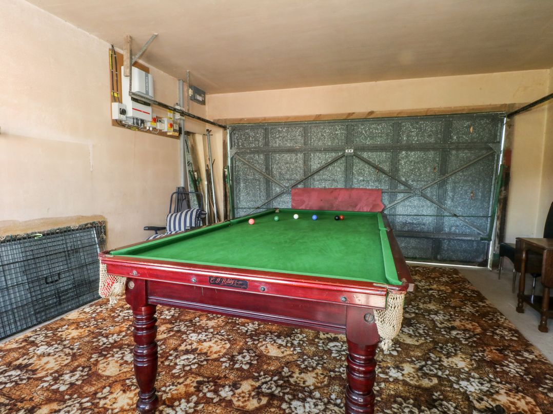 Hawksbridge Bungalow