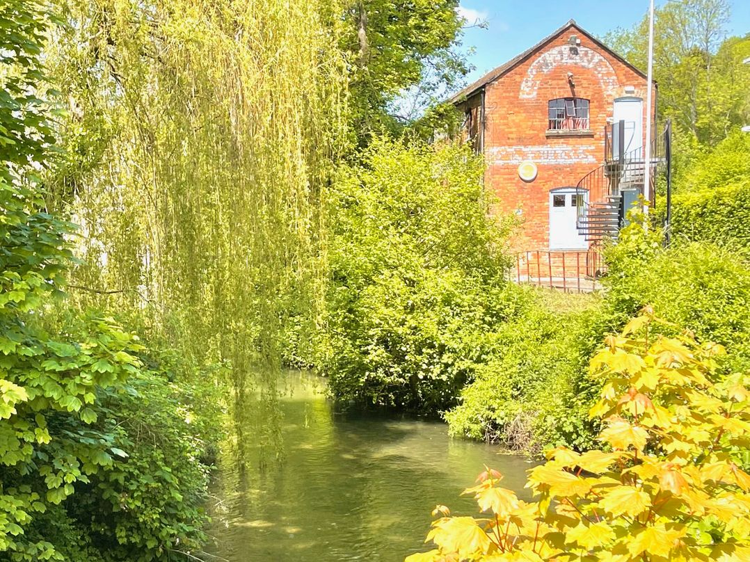 Lakeside Mill Cottage