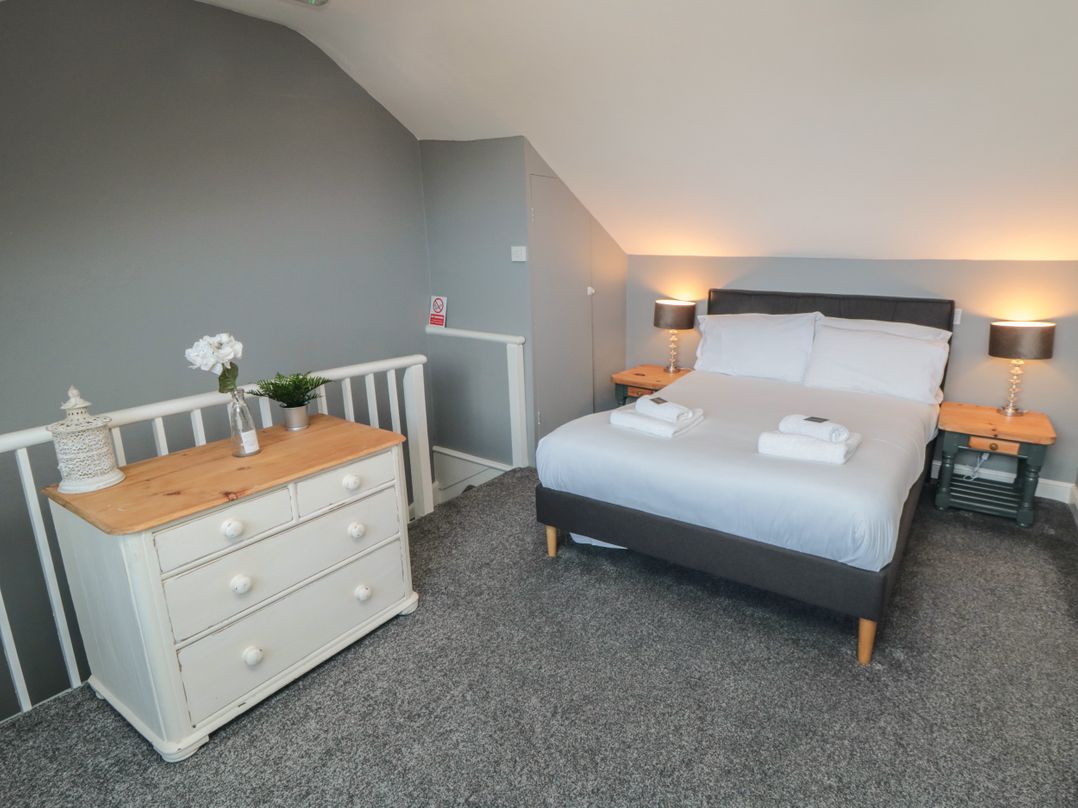 Villa Suite 8