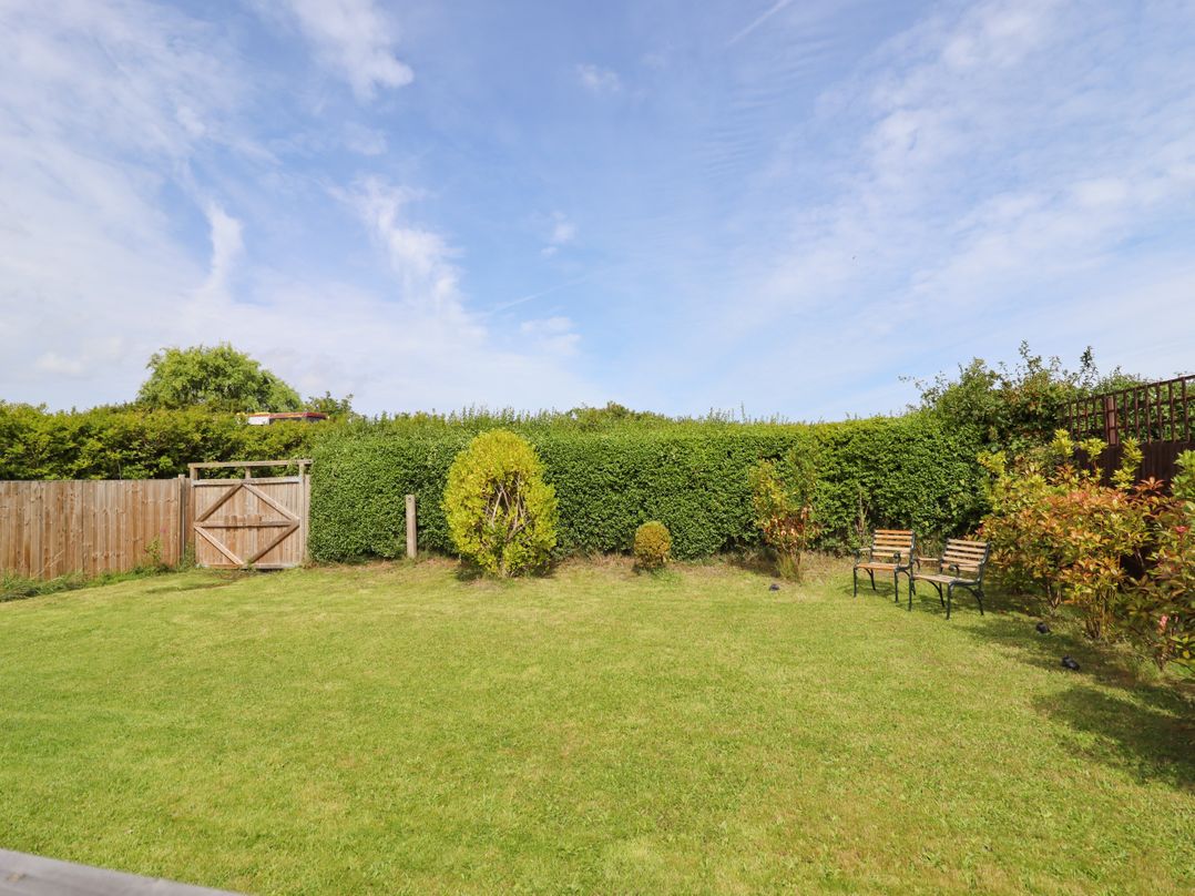 Meols Holiday Lodge