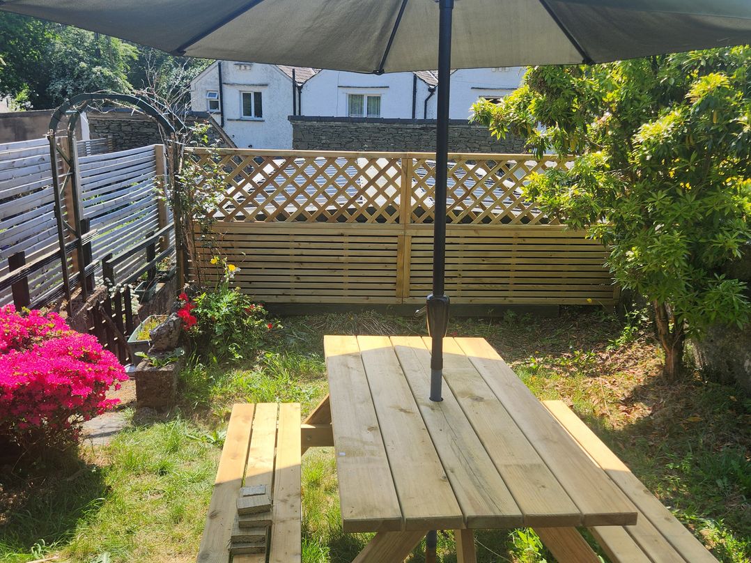 6 Calgarth View