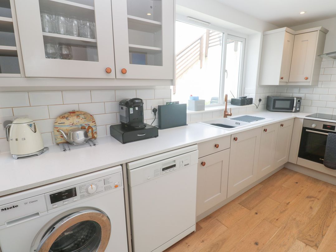 Foundry Cottage In Hayle Harbour