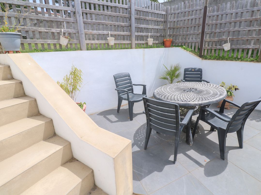 Foundry Cottage In Hayle Harbour