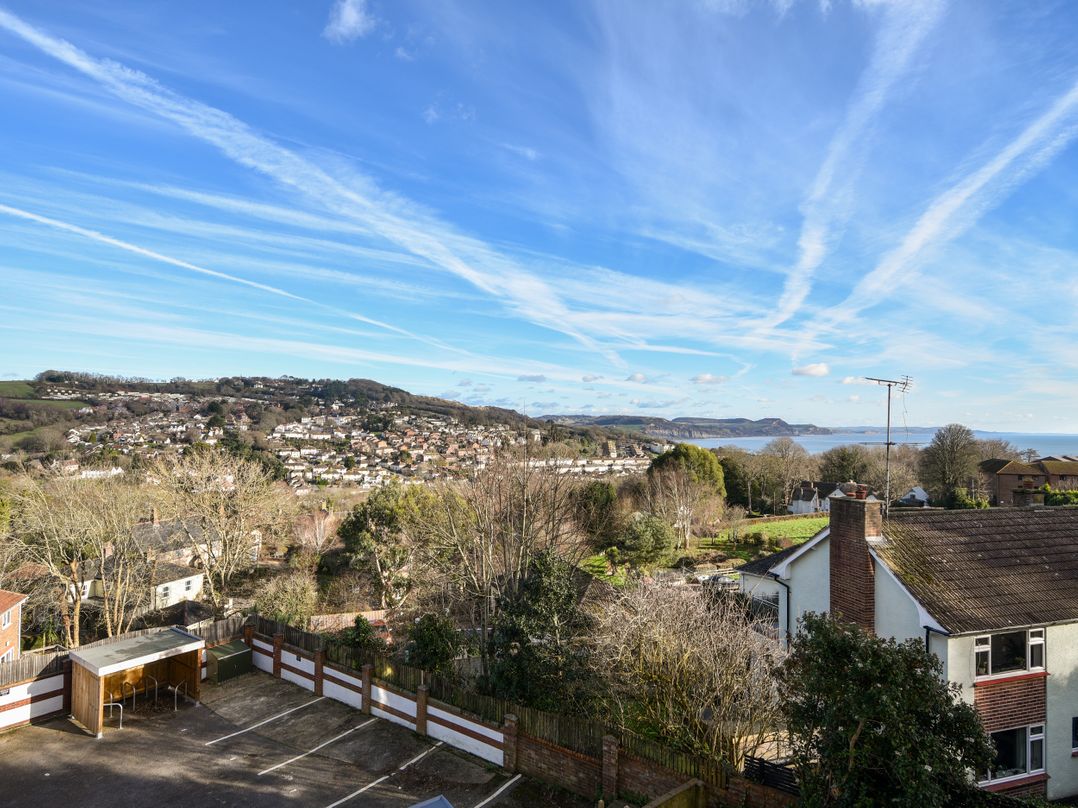 Apartment 5 Victoria House