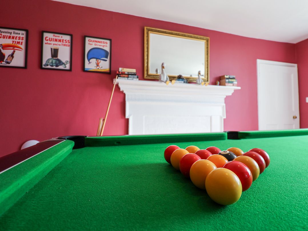 South Grange House - Sleeps 12