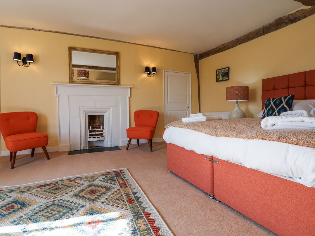 South Grange House - Sleeps 12