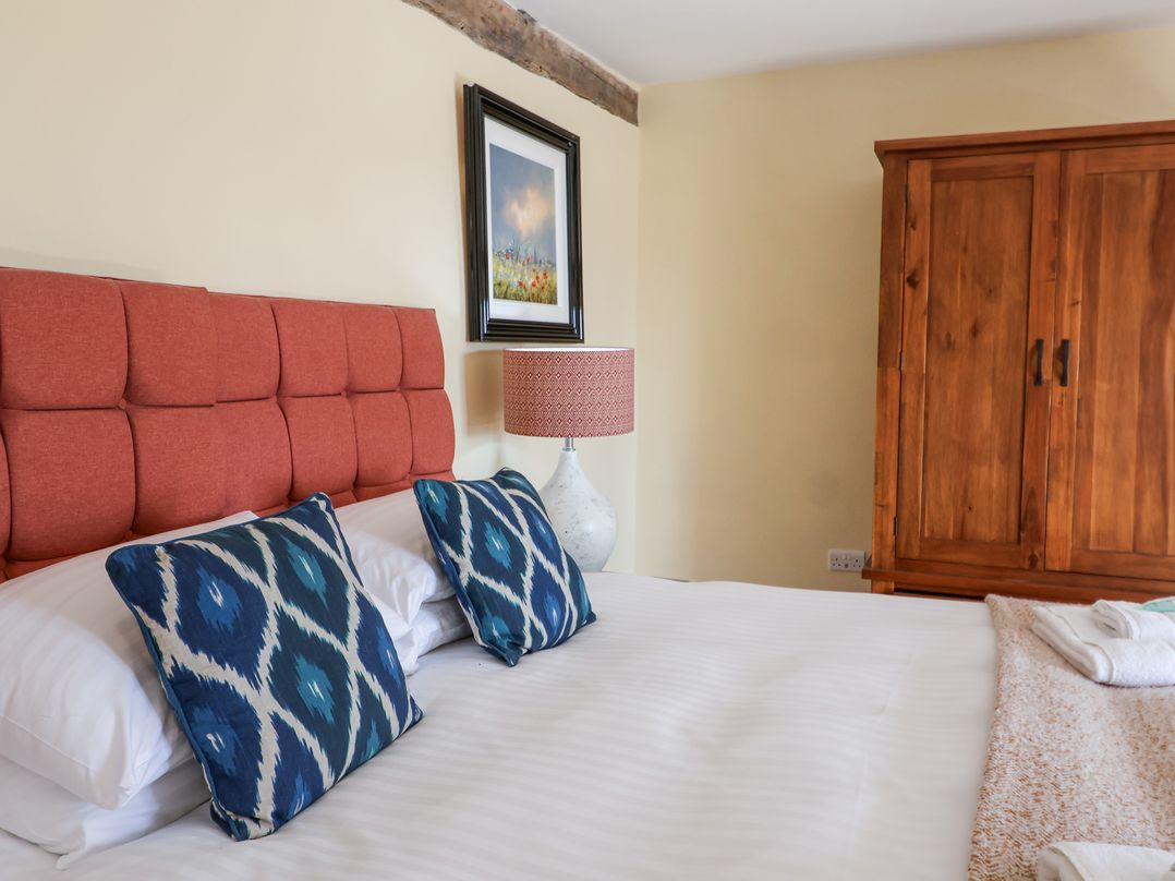 South Grange House - Sleeps 12