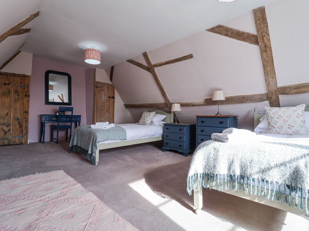 South Grange House - Sleeps 12