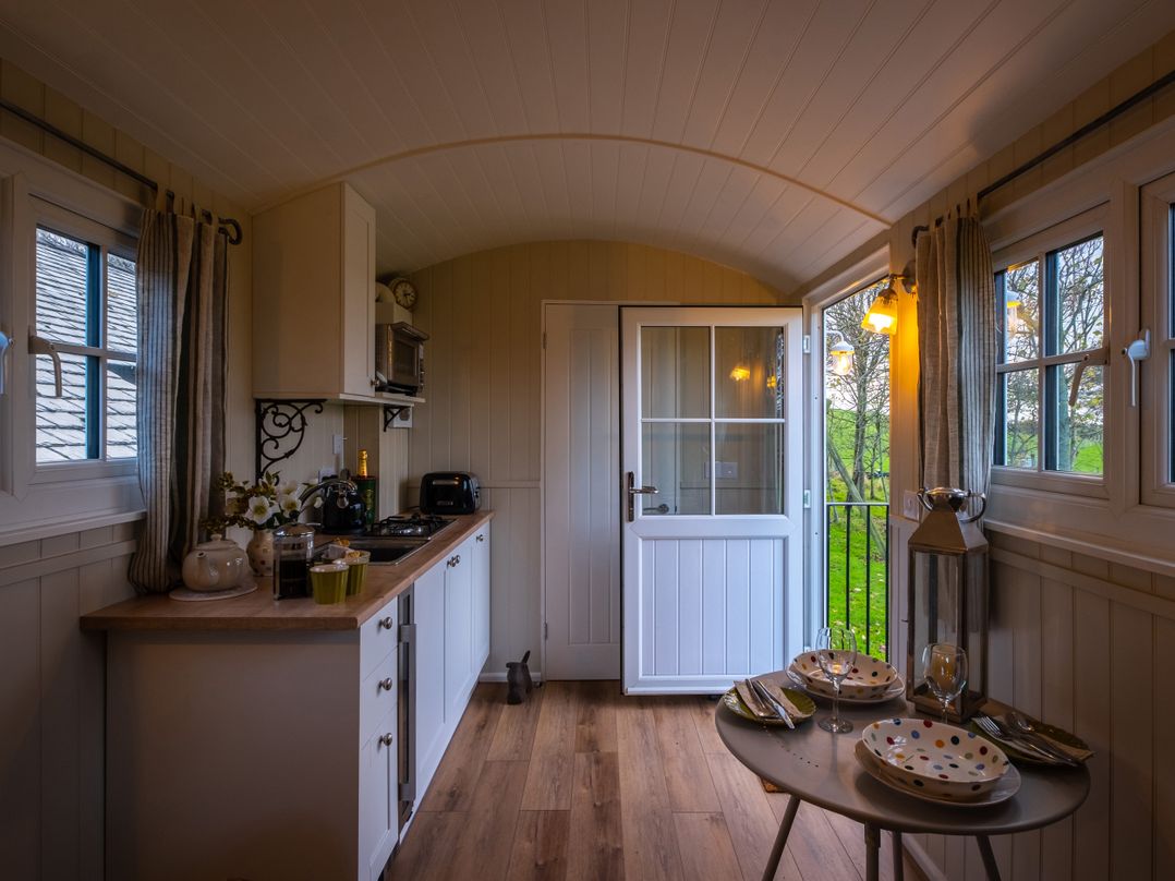 The Pleasant Hut at MountPleasant Farm