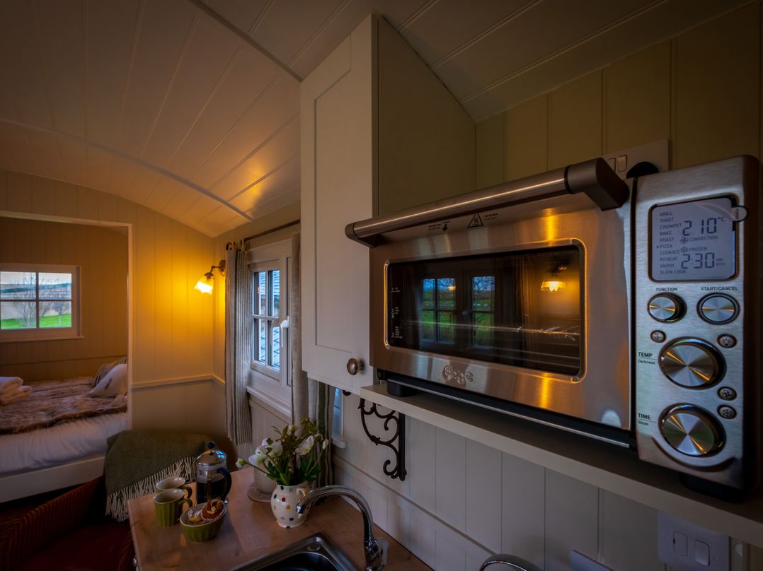 The Pleasant Hut at MountPleasant Farm