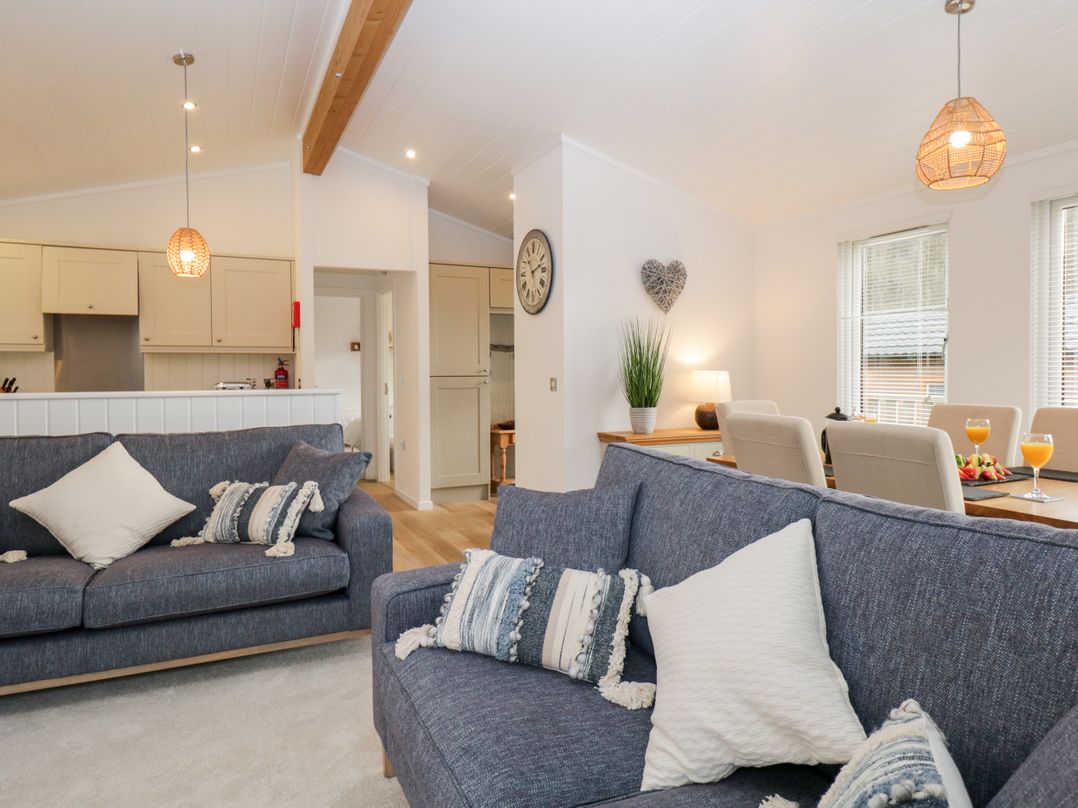 Hollytree Lodge