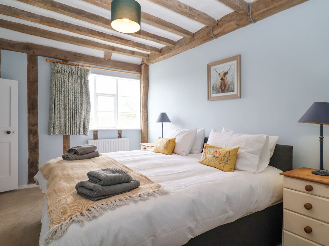 South Grange House - Sleep 16
