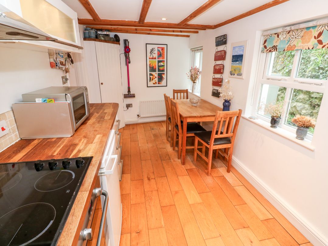 Honeysuckle Cottage