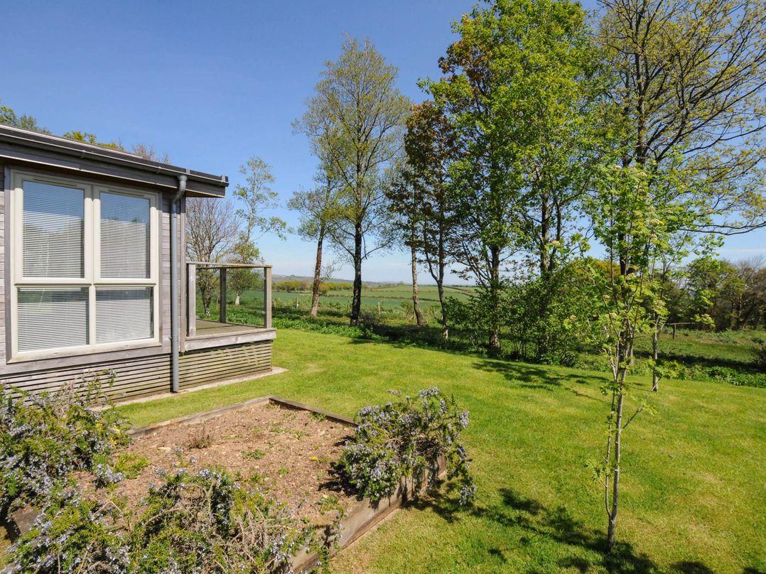 19 Meadow Retreat