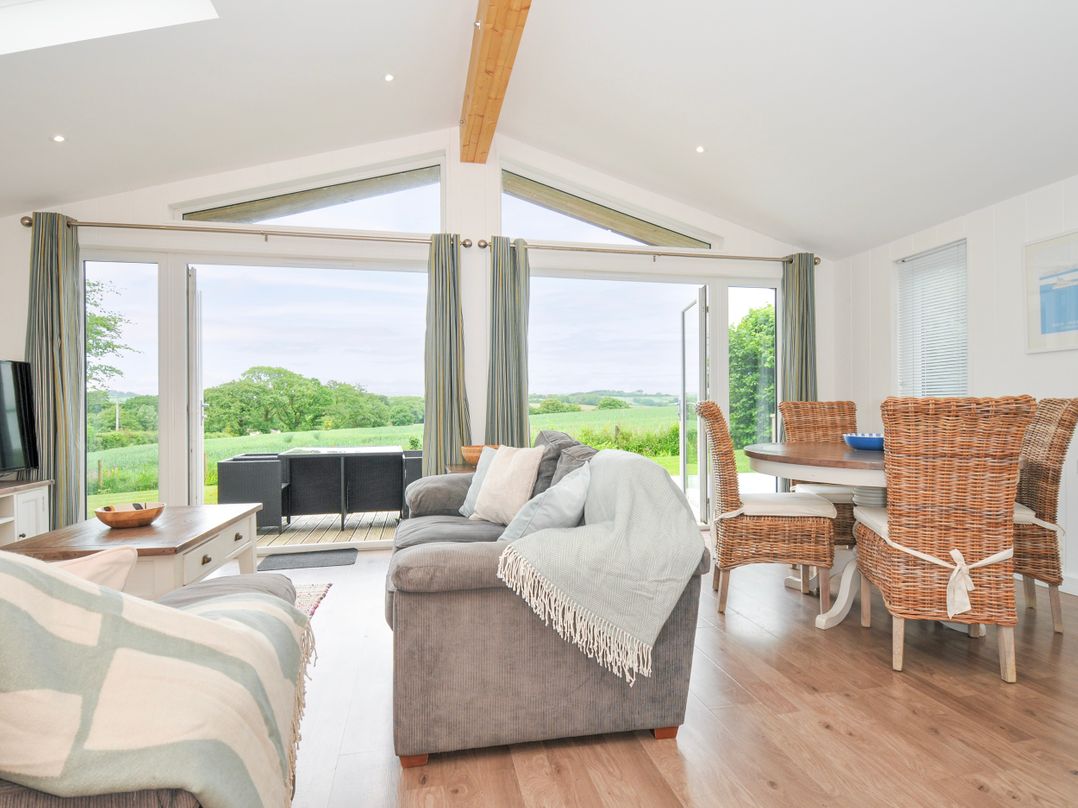 1 Horizon View