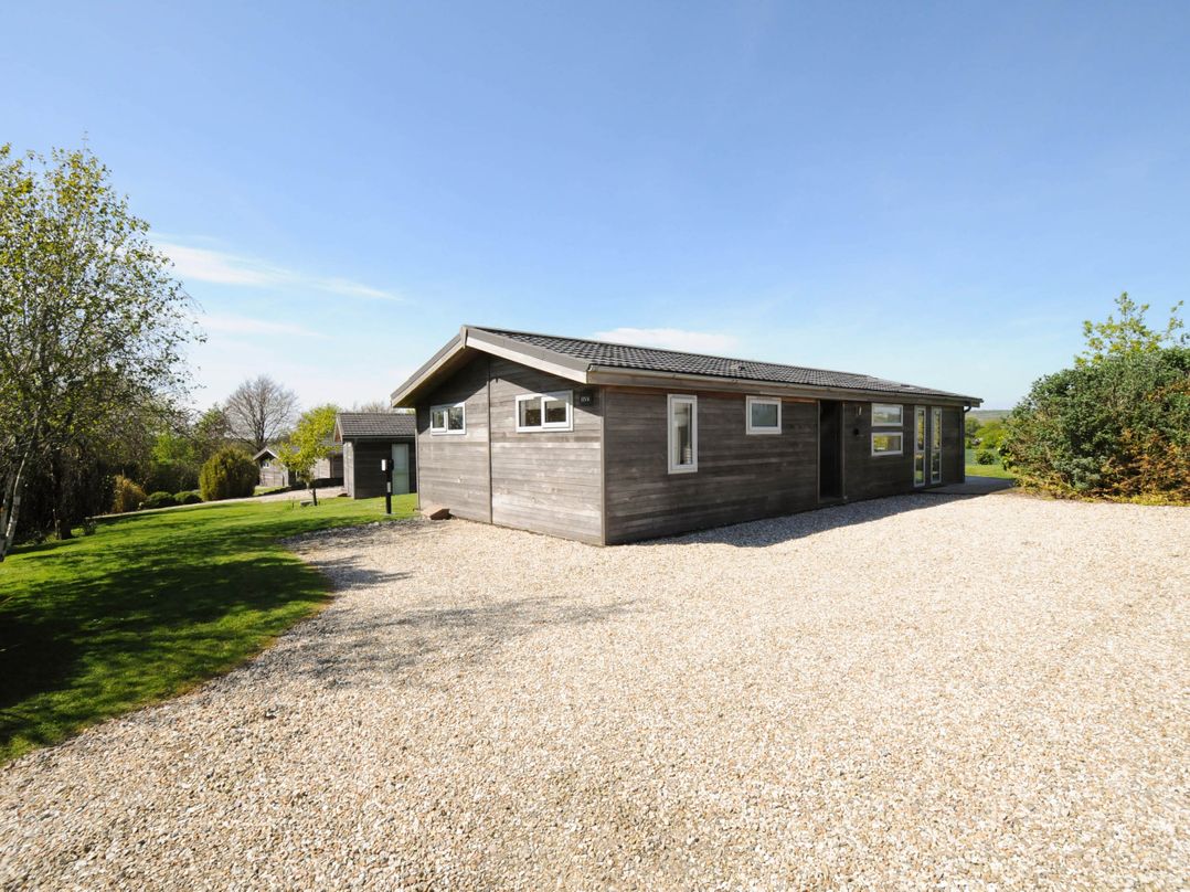 4 Horizon View