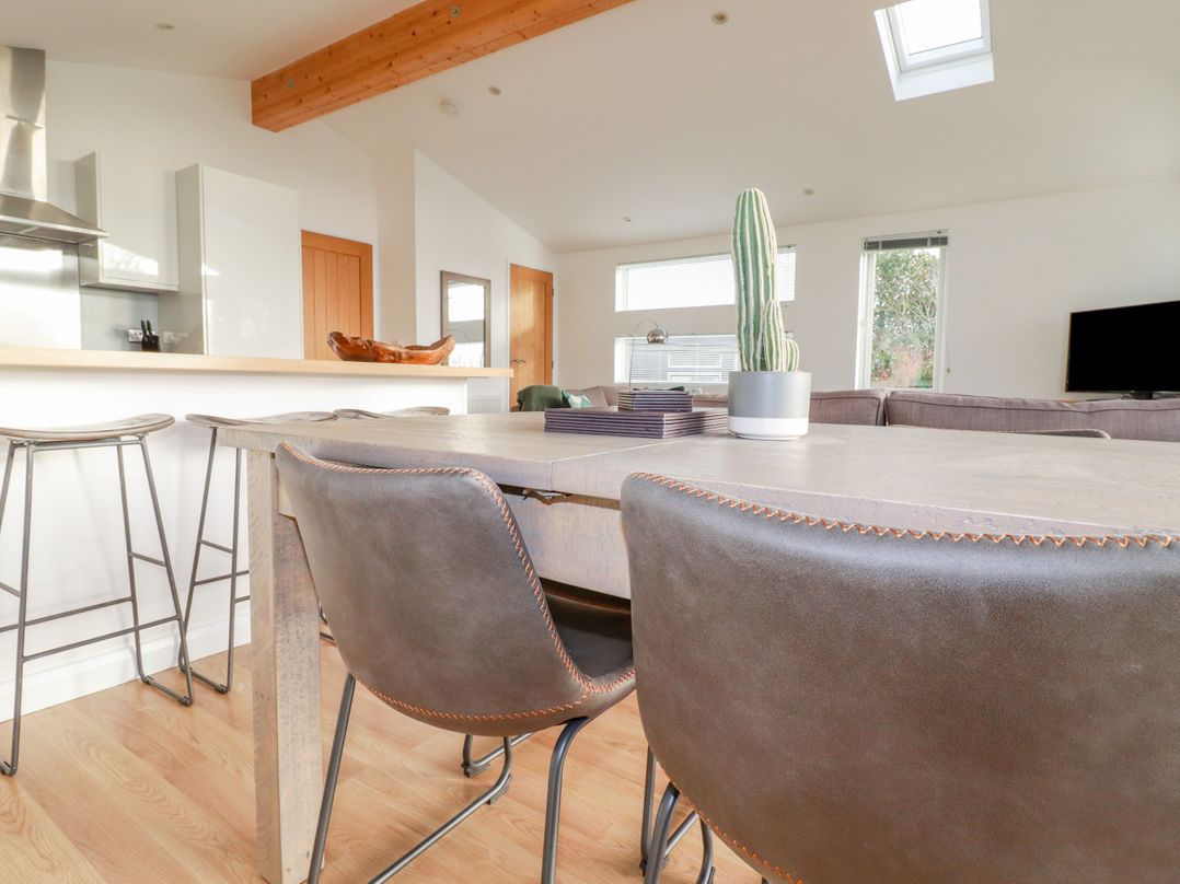 14 Horizon View