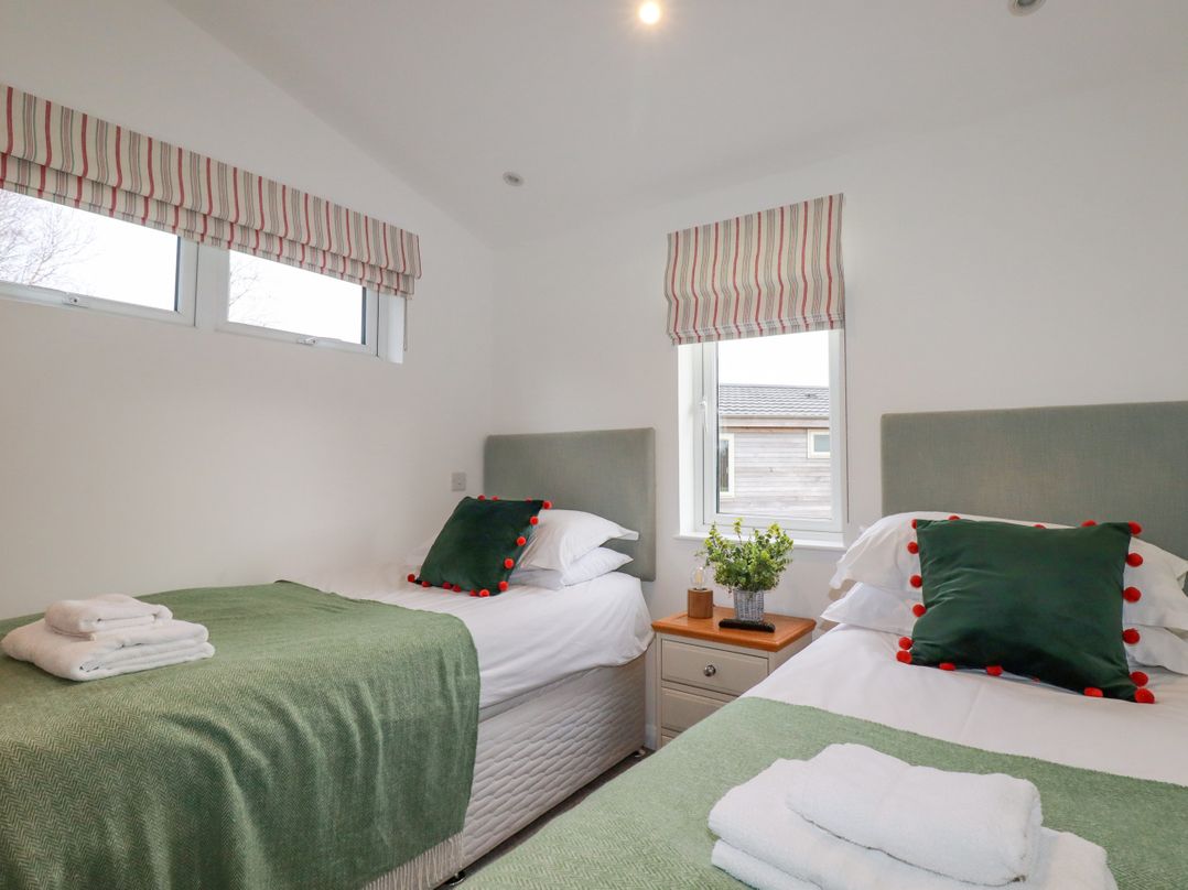 14 Horizon View