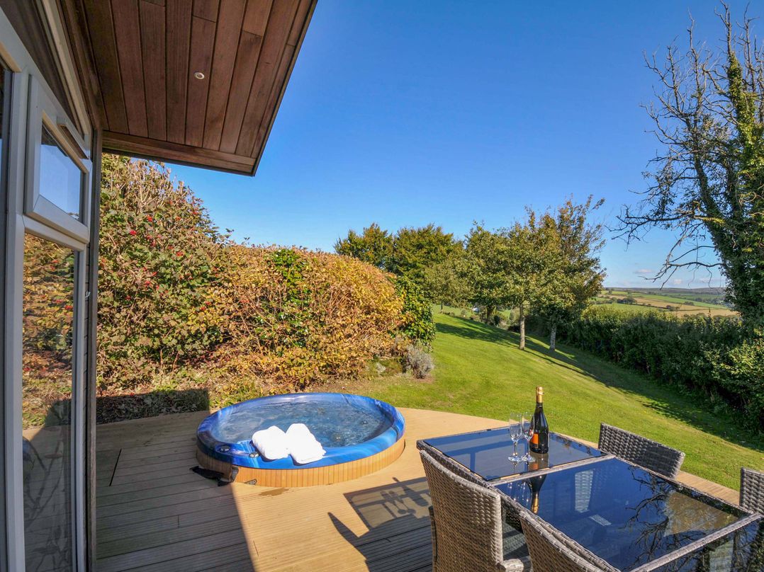 10 Horizon View