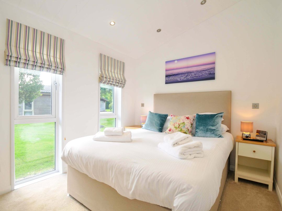 11 Horizon View