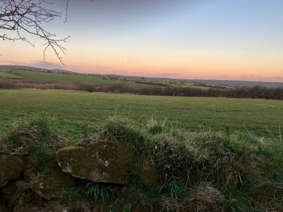 Y Gweithdy Rhos Eirin