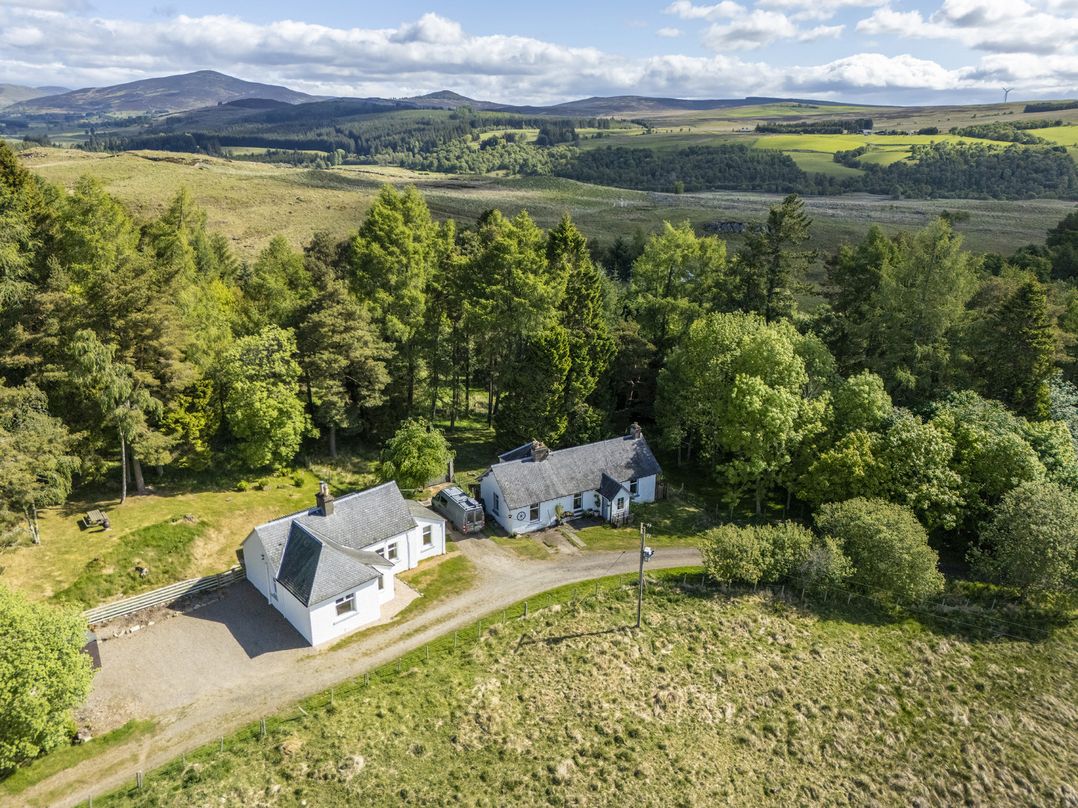 Upper Hillside Cottage