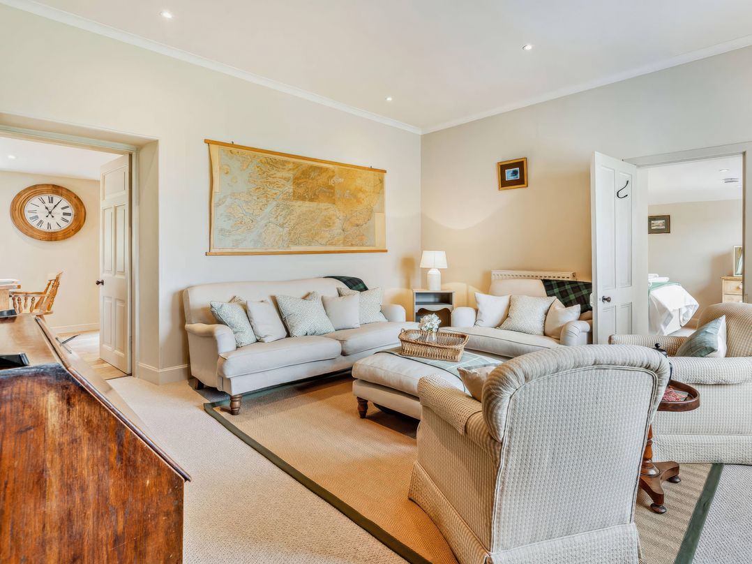 Upper Hillside Cottage