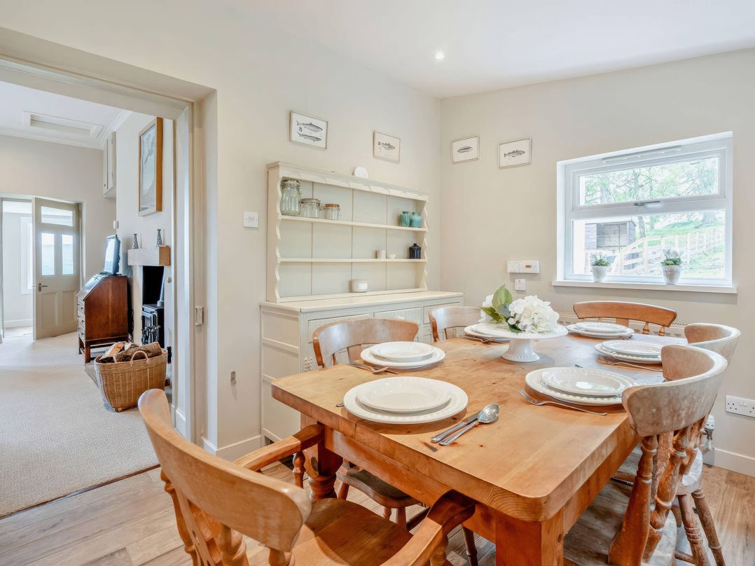 Upper Hillside Cottage