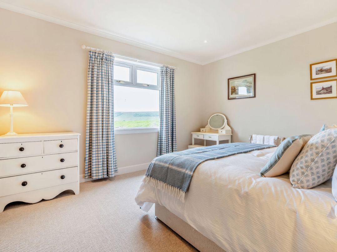 Upper Hillside Cottage