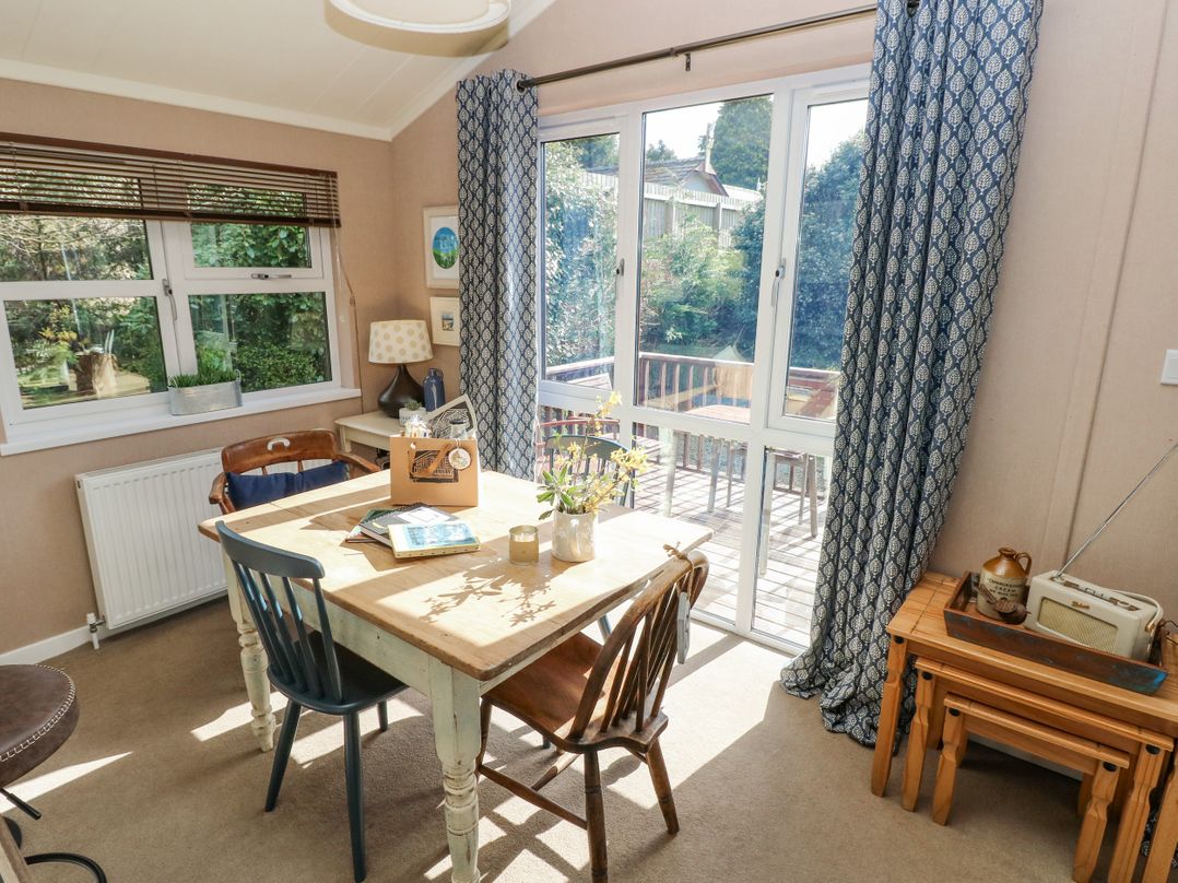 1 Hornbeam Lodge