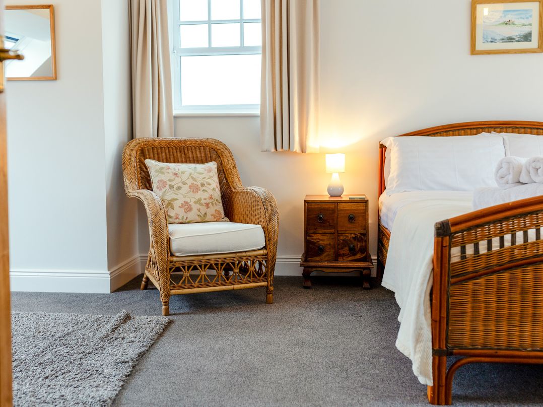 Armstrong Cottages No30