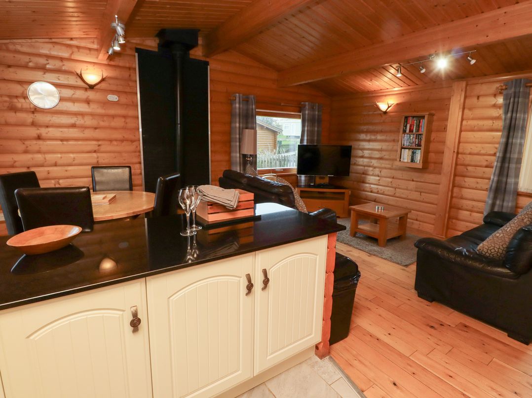 Heather Cottages - Brown Owl