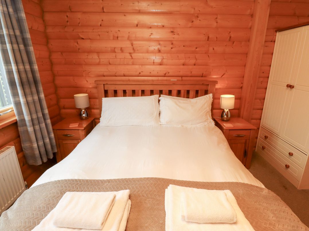 Heather Cottages - Brown Owl