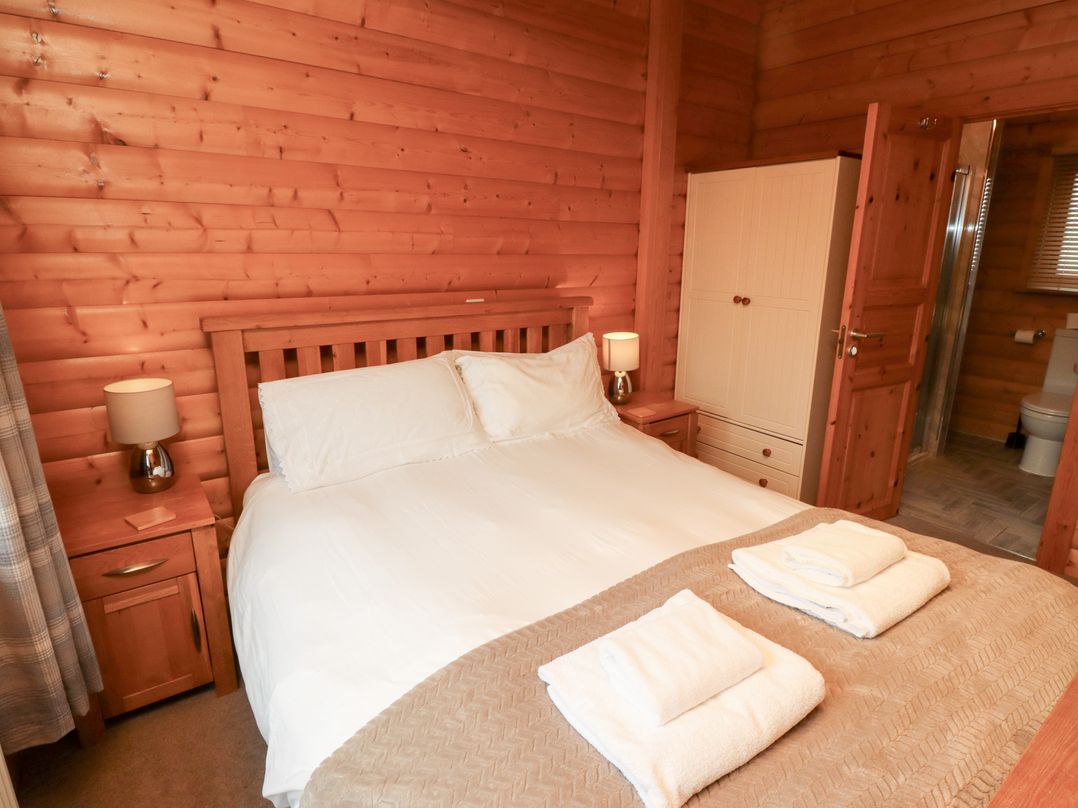 Heather Cottages - Brown Owl