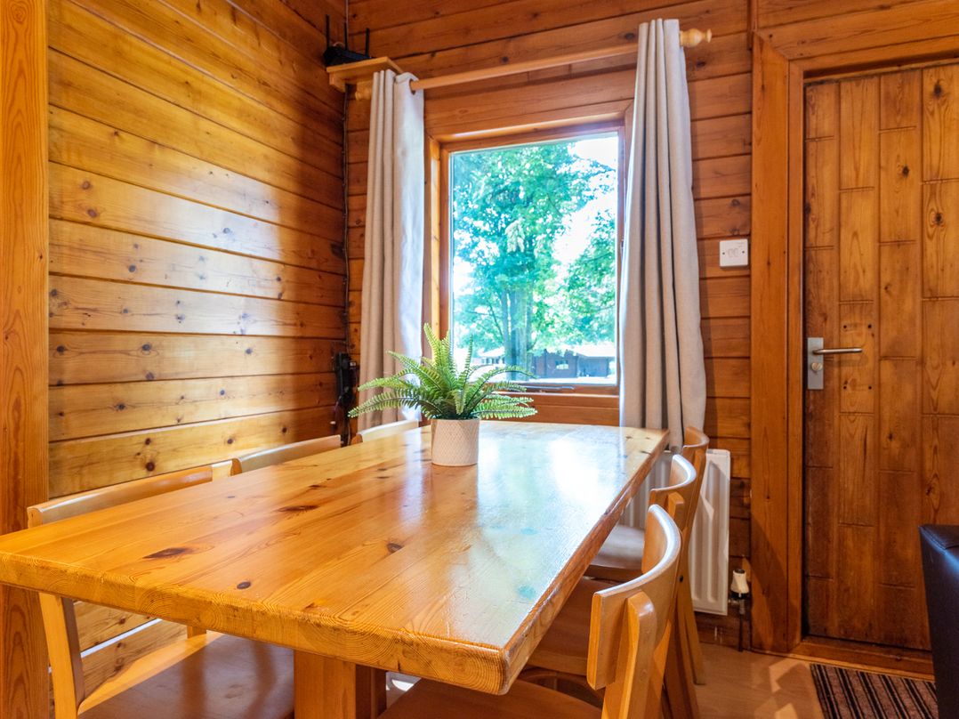 Cedar Lodge