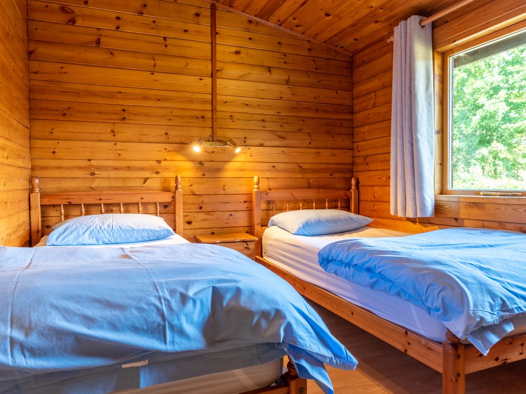 Cedar Lodge