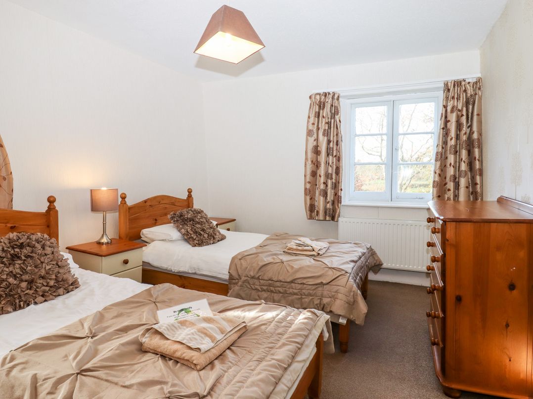 Twelve Oaks Farmhouse