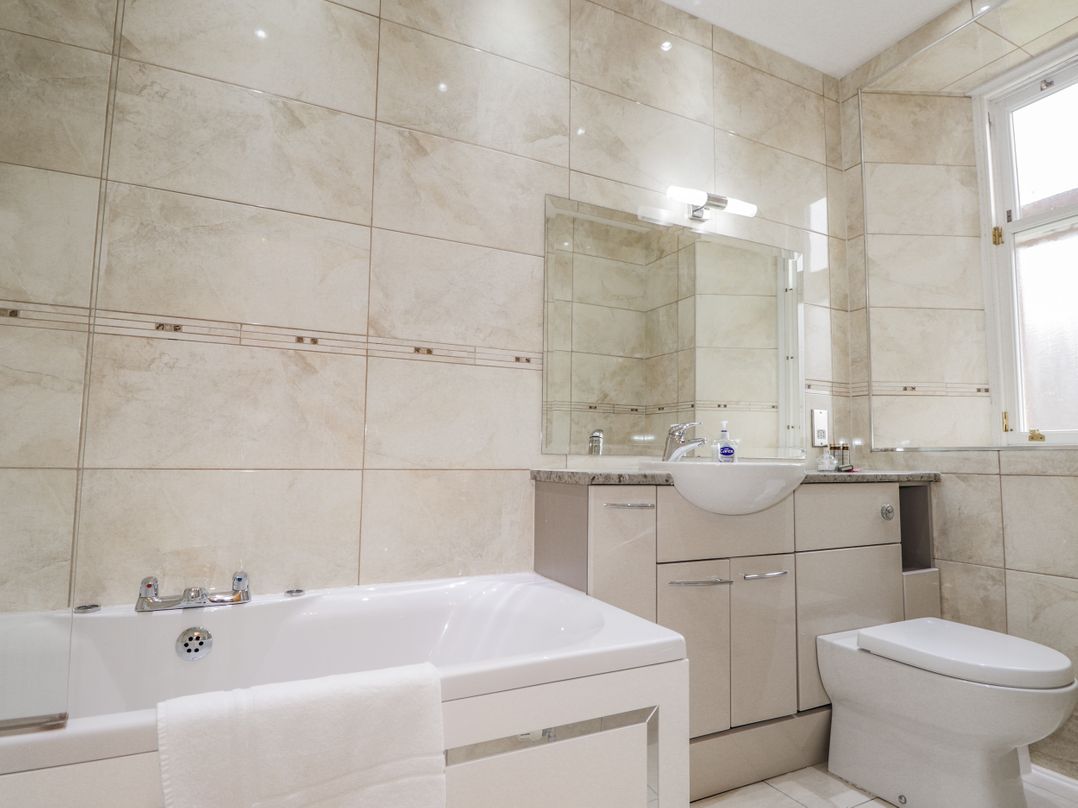 Ledgowan Lodge Hotel