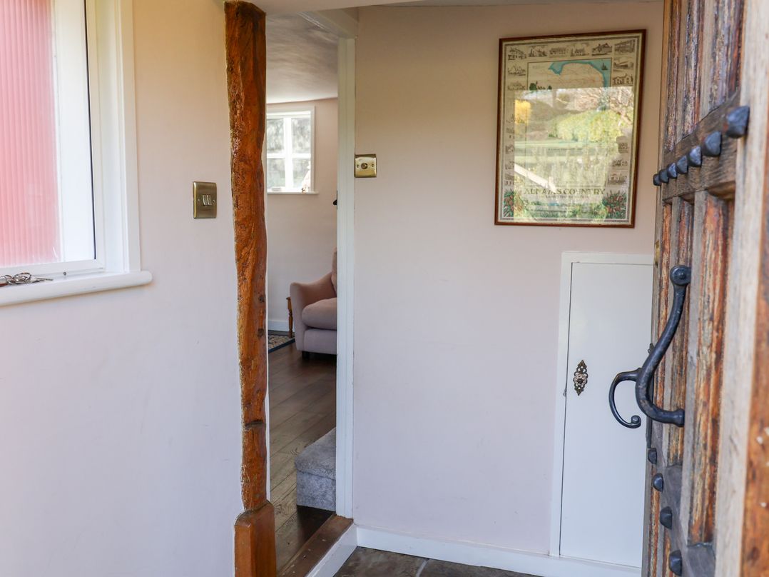 Rhubarb Cottage