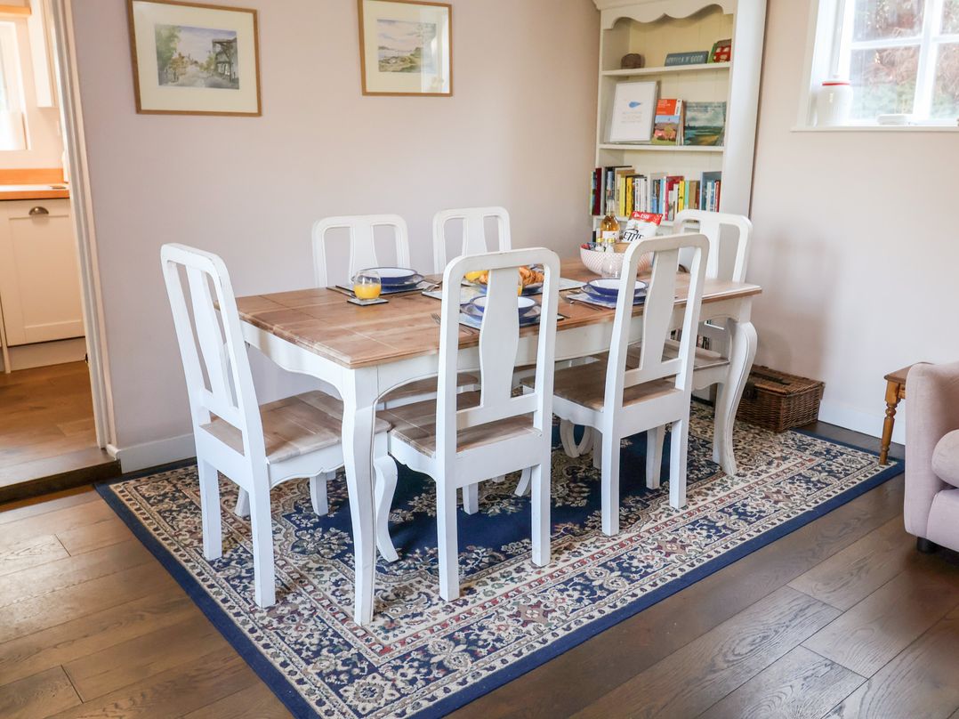 Rhubarb Cottage
