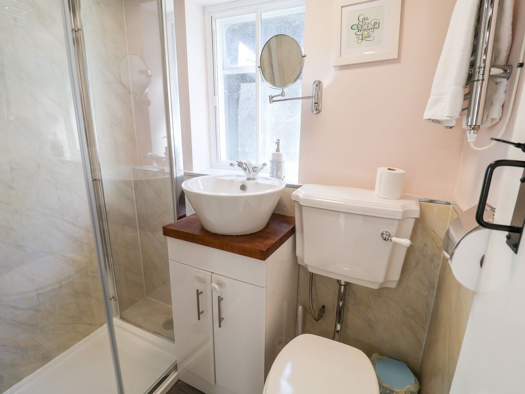 Rhubarb Cottage