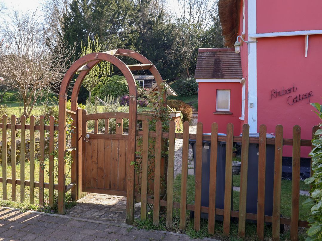Rhubarb Cottage