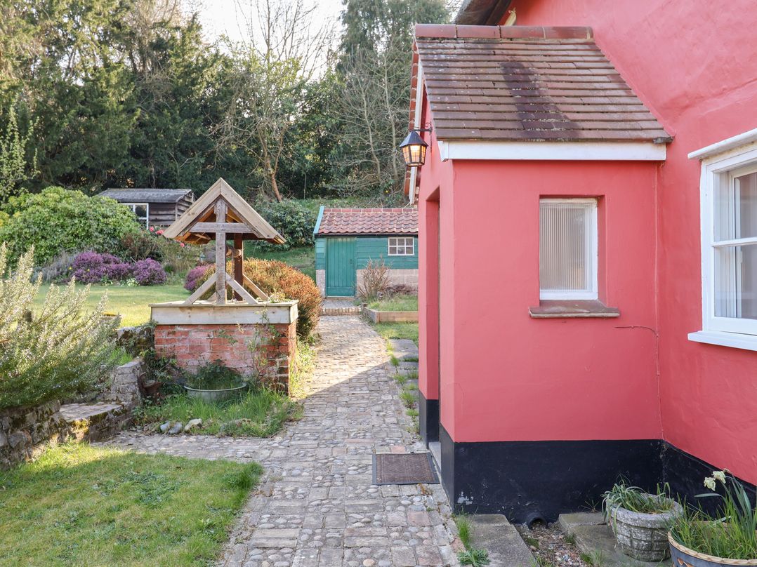 Rhubarb Cottage