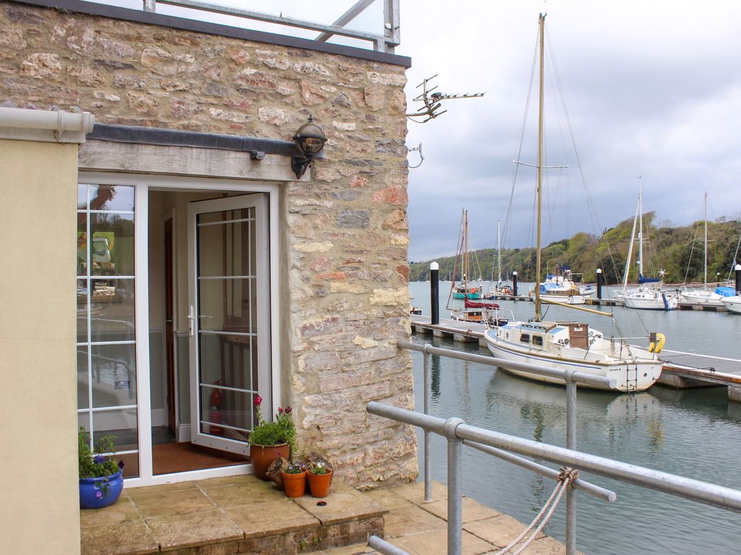 Spanish Boathouse