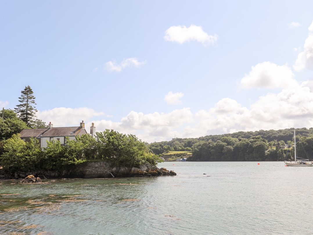 Ynys Faelog Cottage