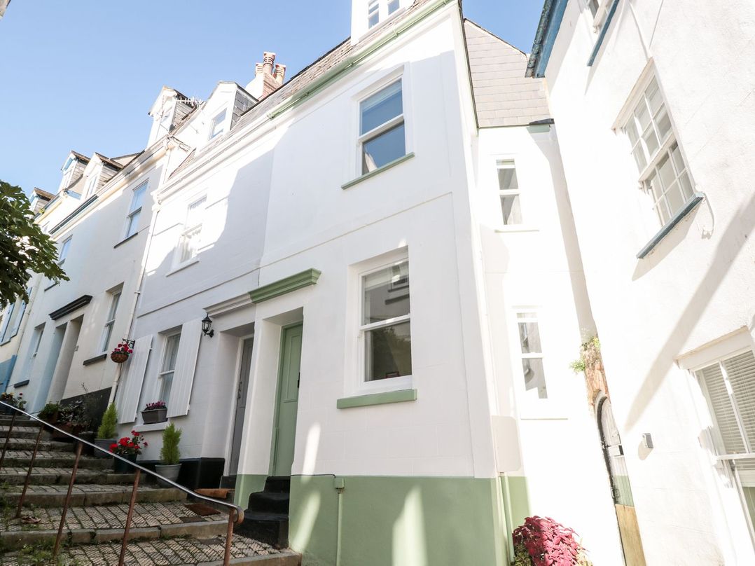 8 Browns Hill