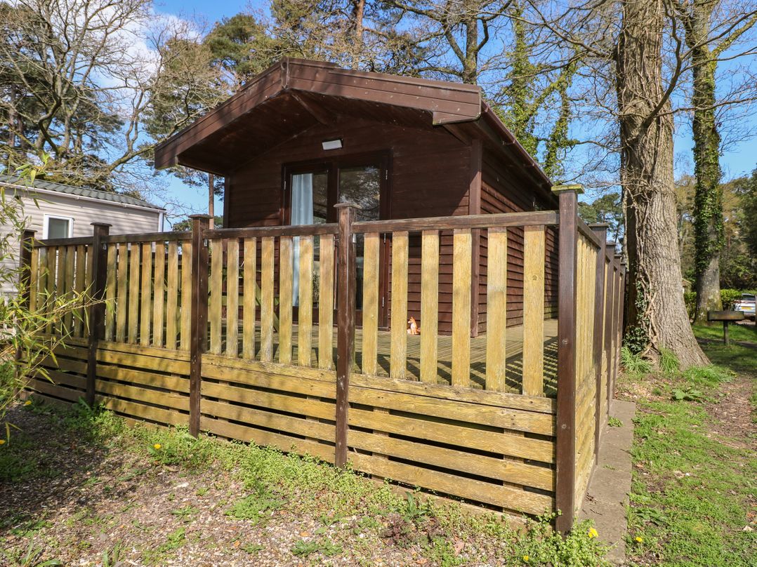 Pinecone Cabin